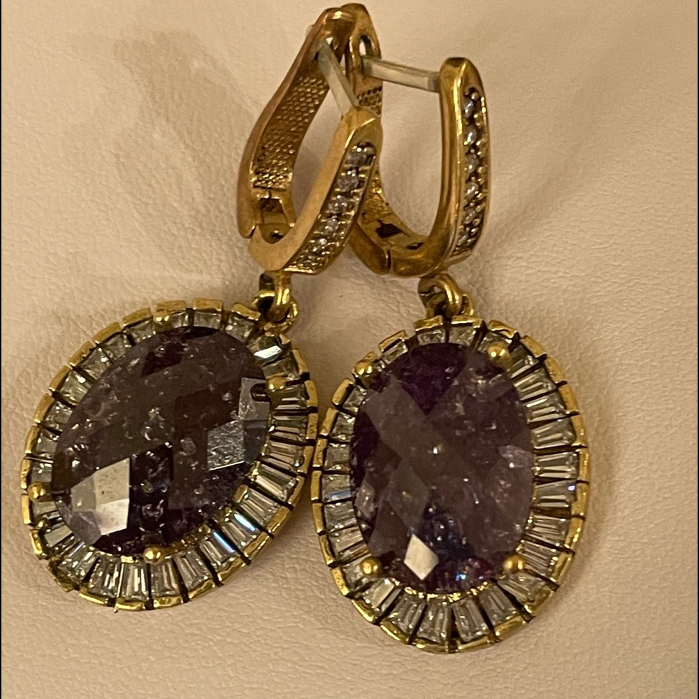 Silver dangling earrings with amethyst and white topaz, size 1,75”